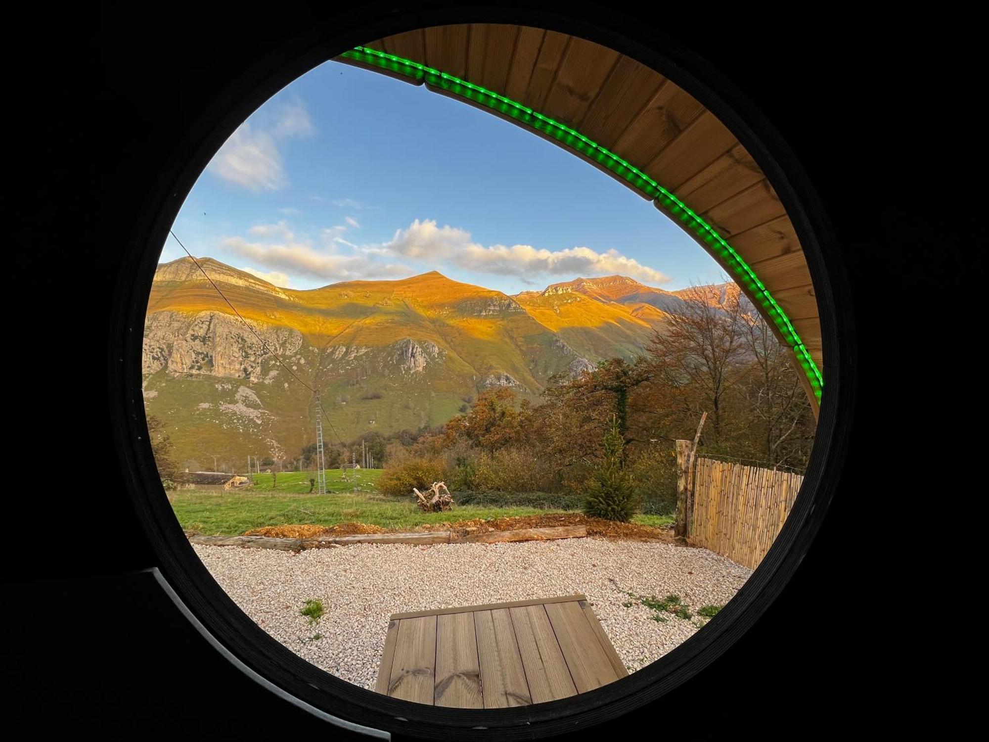 La Cabana Maria San Roque de Ríomiera エクステリア 写真